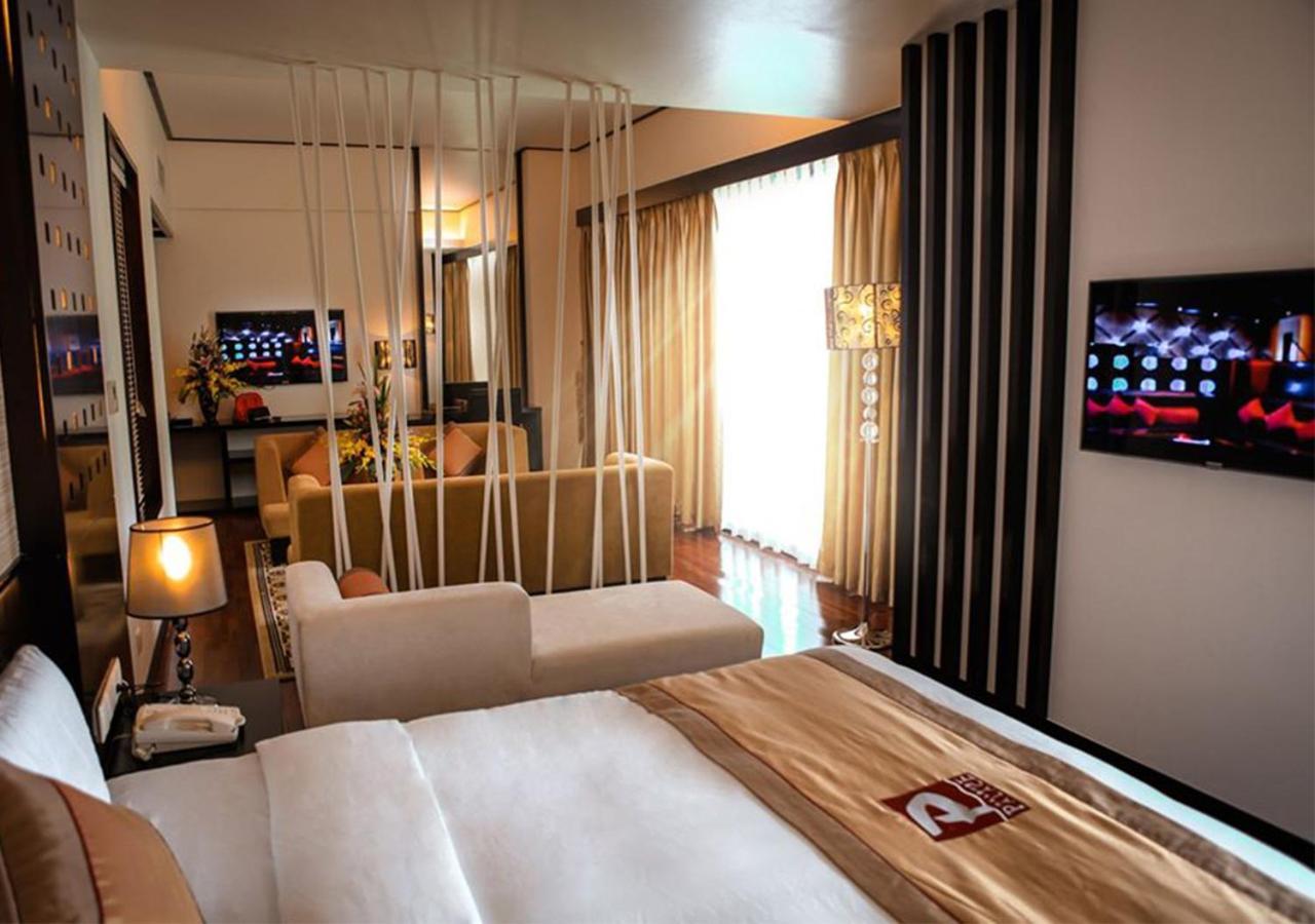 Halong Palace Hotel Ha Long Exterior photo