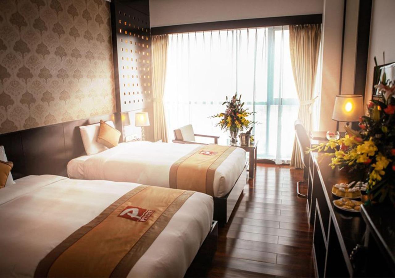 Halong Palace Hotel Ha Long Exterior photo