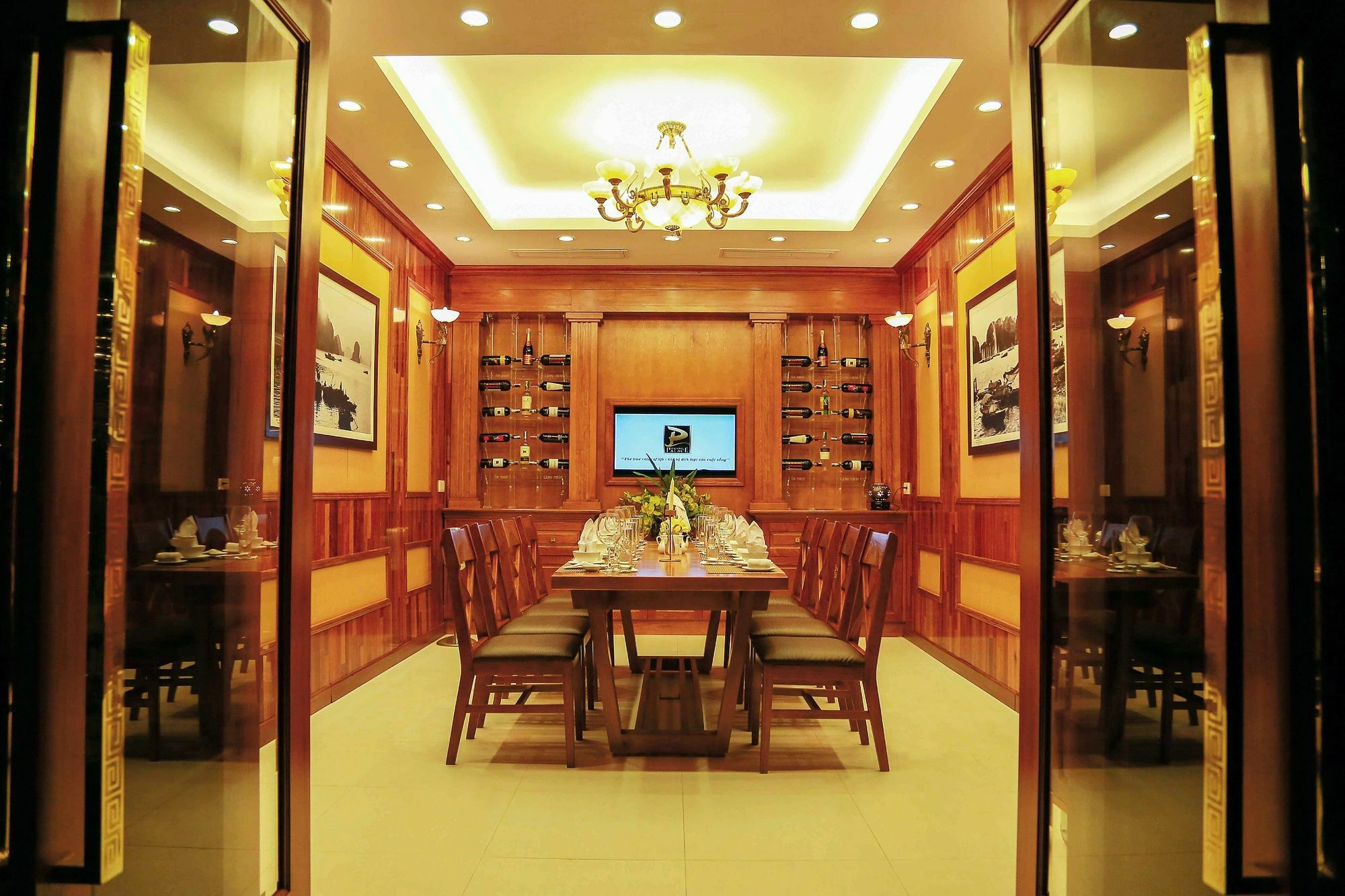 Halong Palace Hotel Ha Long Exterior photo